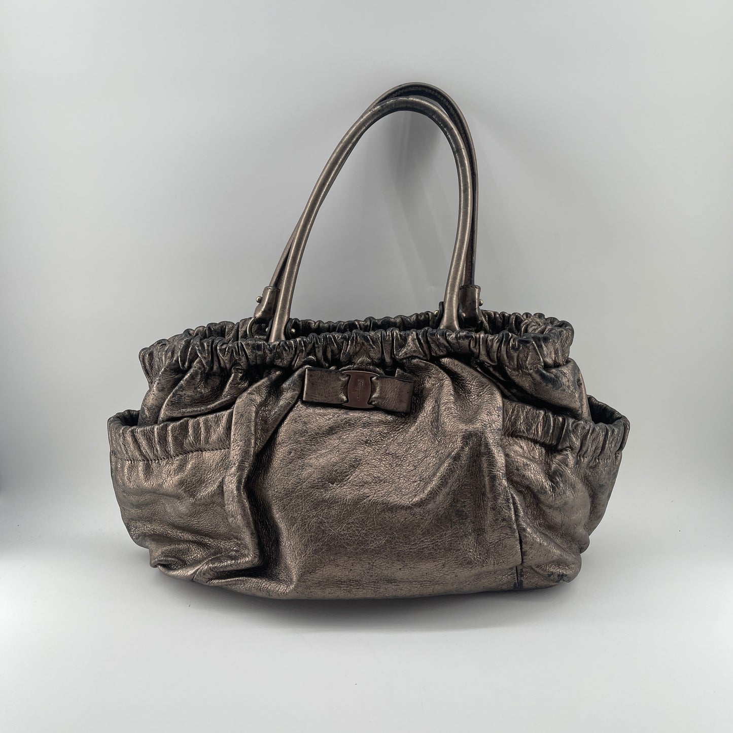 Salvatore Ferragamo Vala Shoulder Bag Leather Gold