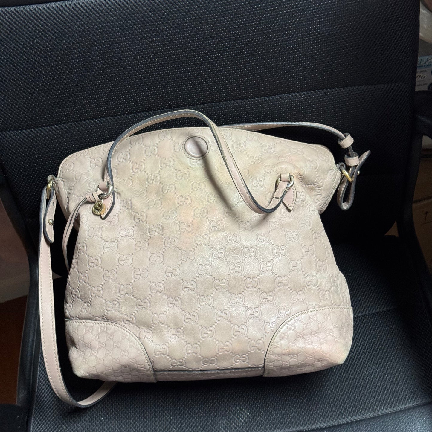Gucci Guccissima Leather Bree Fold Over Medium Tote