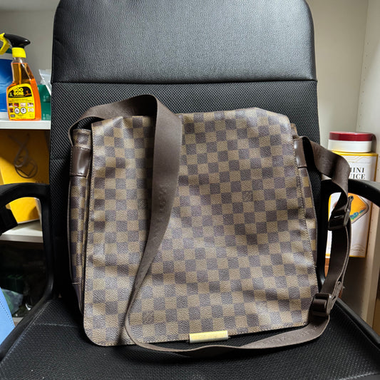 Louis Vuitton Damier Ebene Bastille Messenger Bag Brown (Year2000)