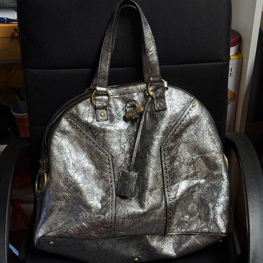 Yves Saint Laurent Muse Leather Shoulder Bag