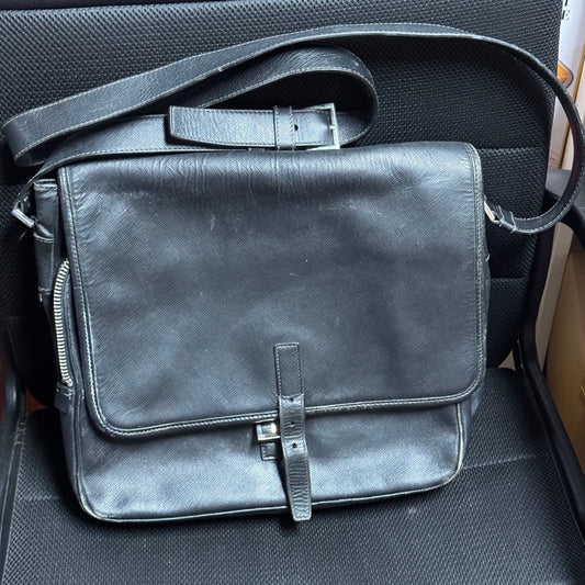 Prada Saffiano Travel Messenger Nero