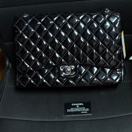 Chanel Timeless Classique Patent Leather Handbag (year 2011)