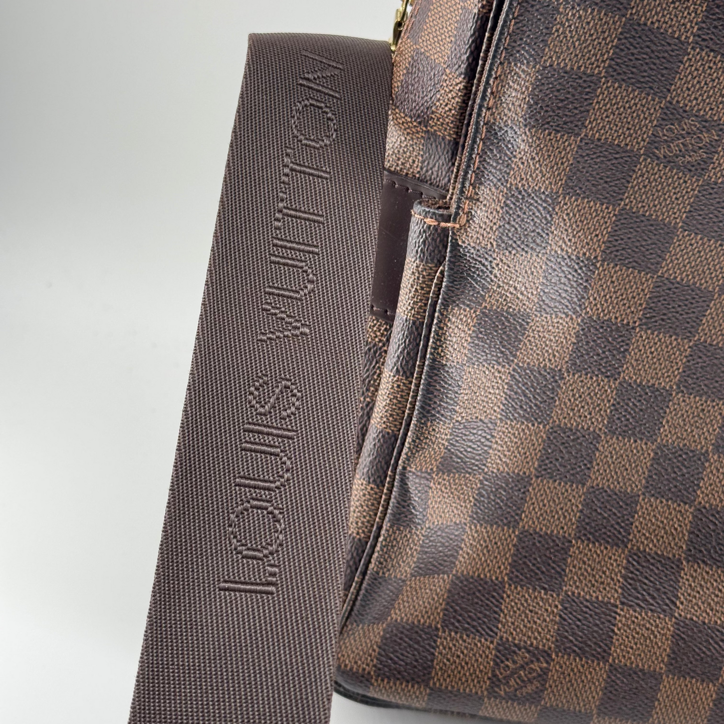Louis Vuitton Naviglio Damier EBENE Crossbody Bag (Year 2007)