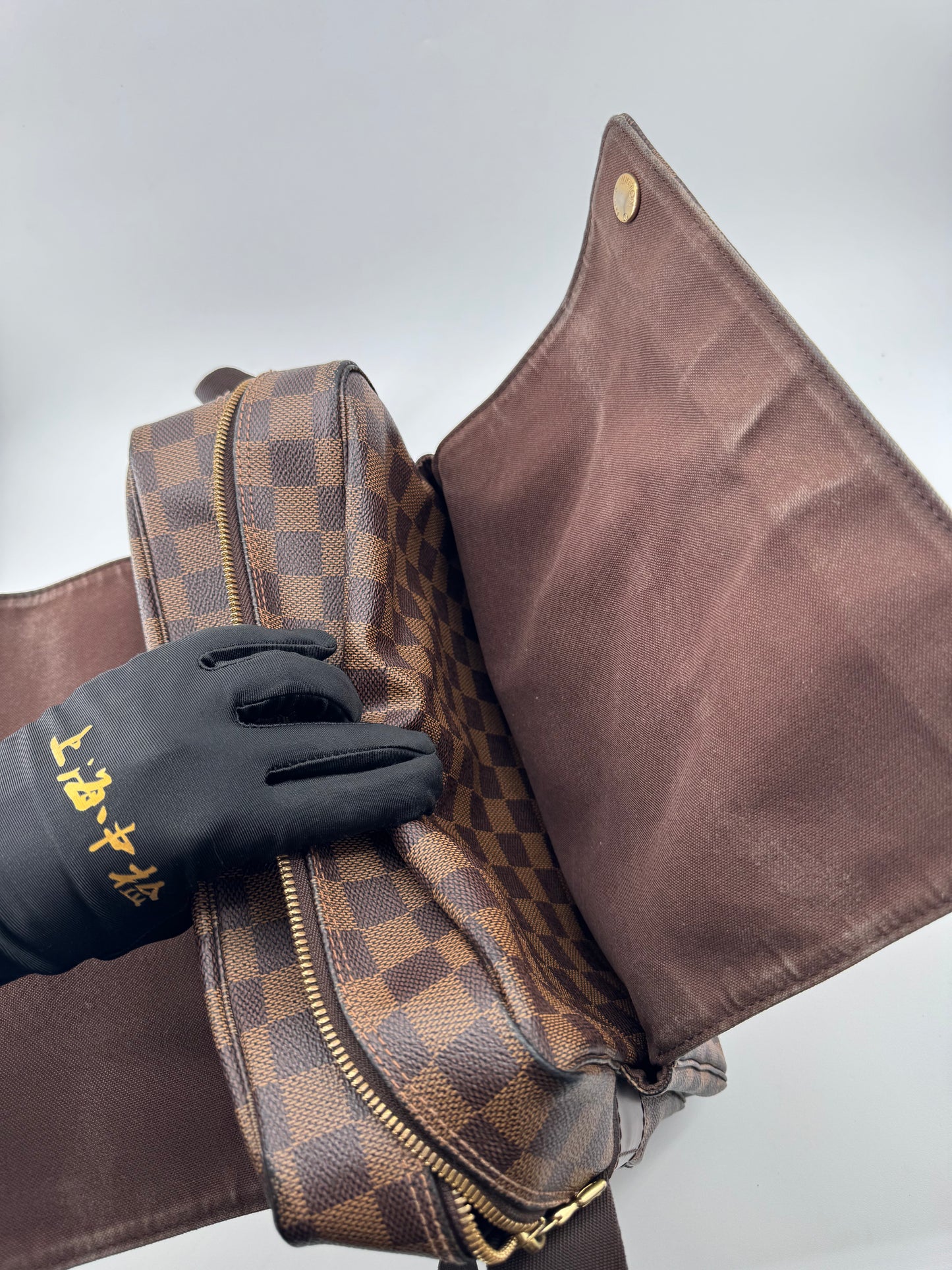 Louis Vuitton Naviglio Damier EBENE Crossbody Bag (Year 2007)