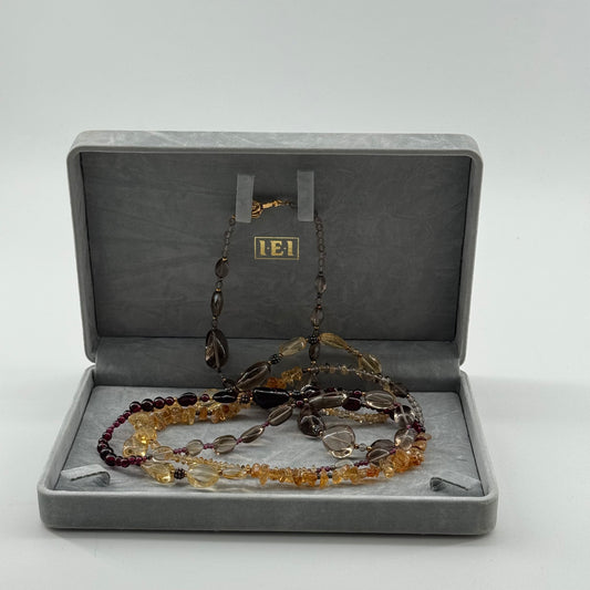 IEI Beads On The Neck