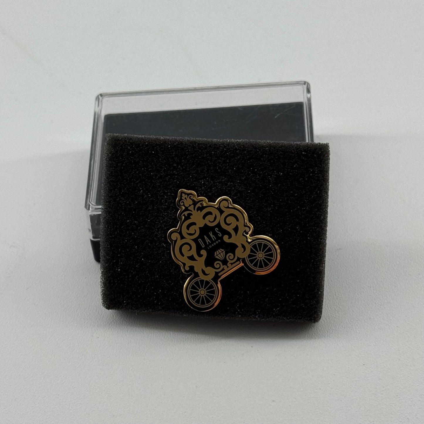 Daks London Pin Brooch